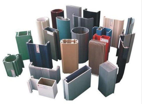 What are the factors influencing the future development of industrial aluminum coating?